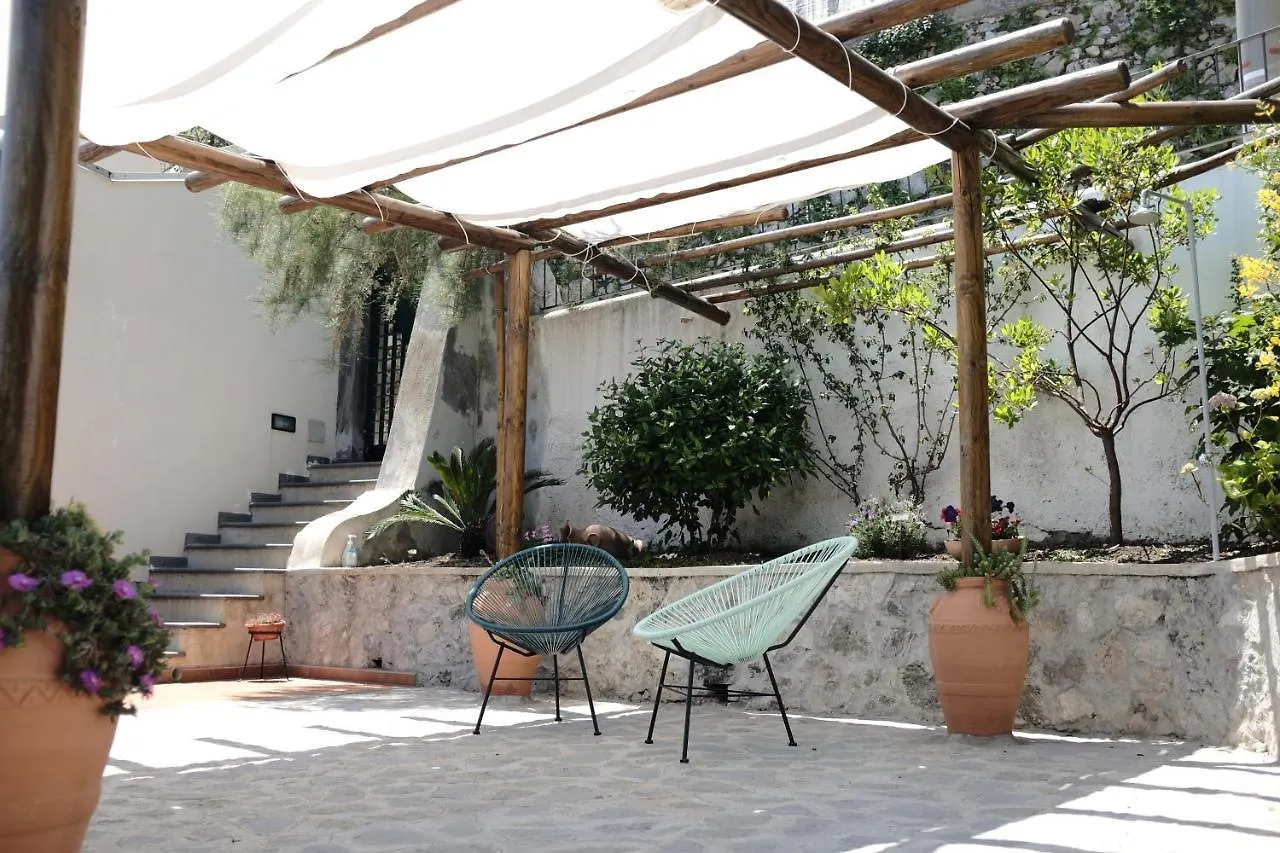 Casa vacanze DAME casa vacanza Amalfi